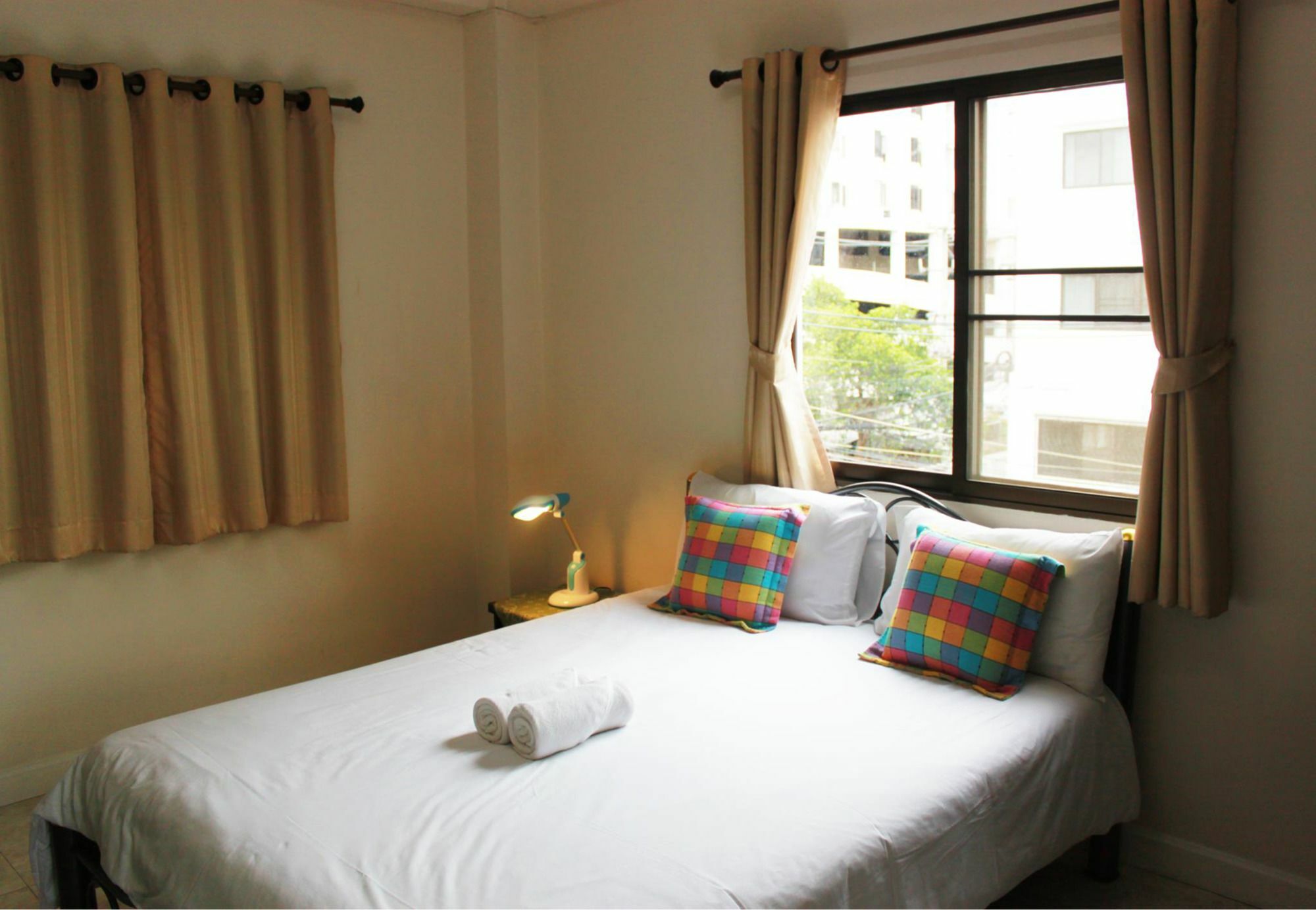 Varada Place Chiang Mai Exterior photo