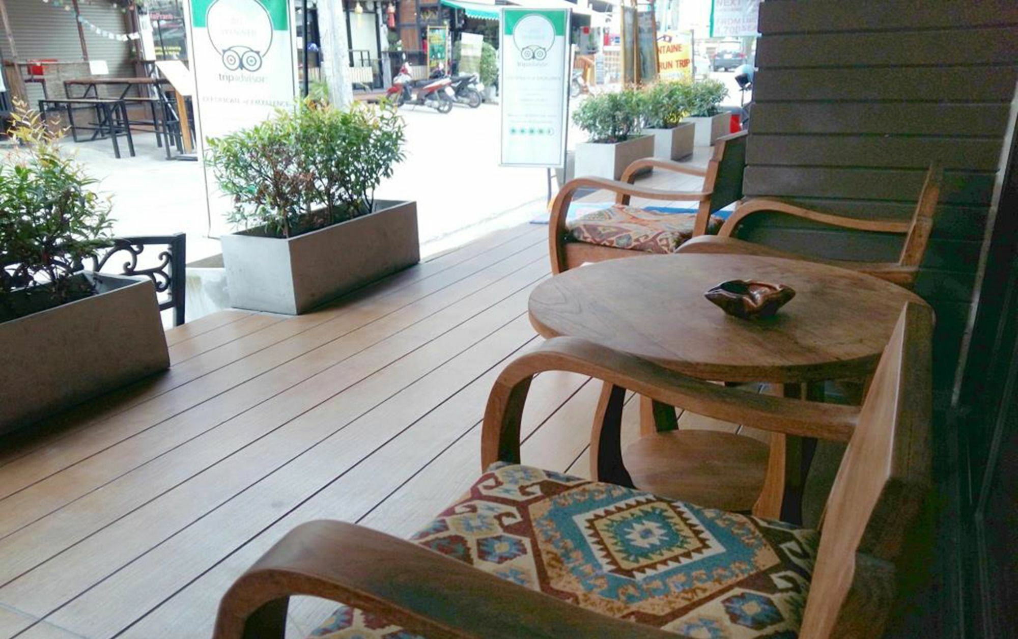 Varada Place Chiang Mai Exterior photo